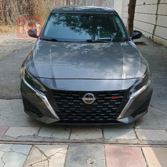 نیسان ئەلتیما